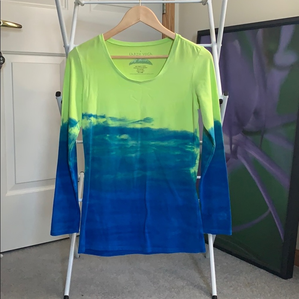 Earth Yoga long Sleeve T